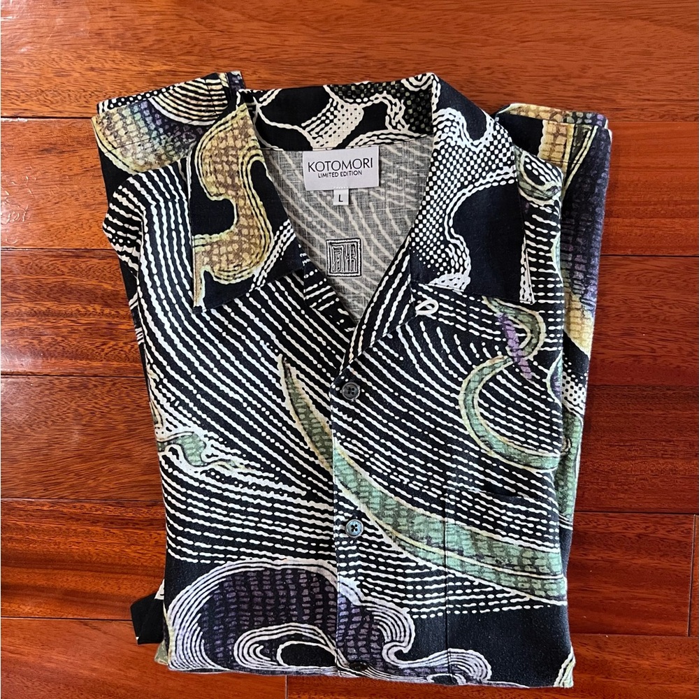 SALE🥳 Men's Black Vintage Rare Bodhi by Kotomori Shirt, Size Large